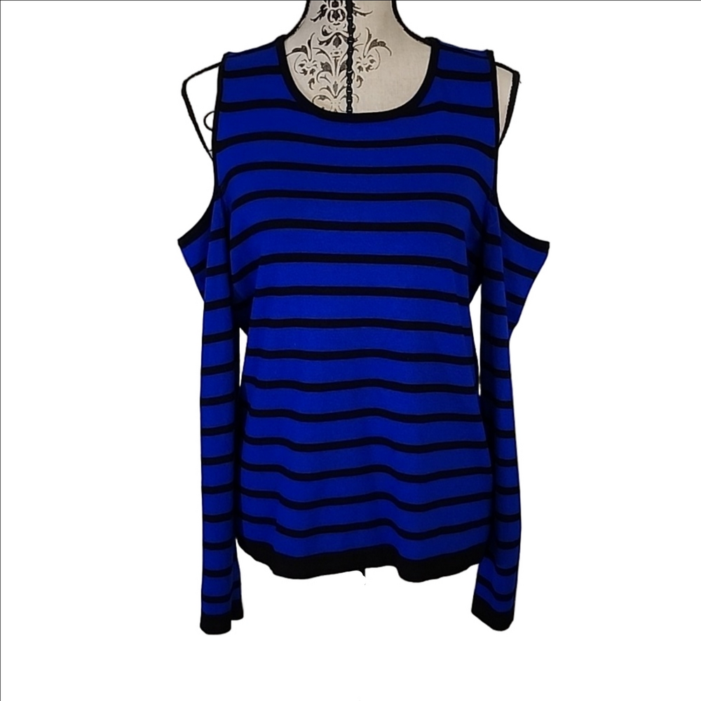 CABLE & GAUGE COLD SHOULDER TOP